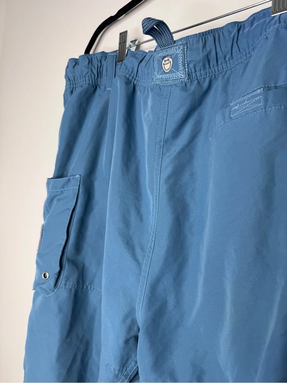 Life Is Good Men's Blue Drawstring Cargo Swim Trunks